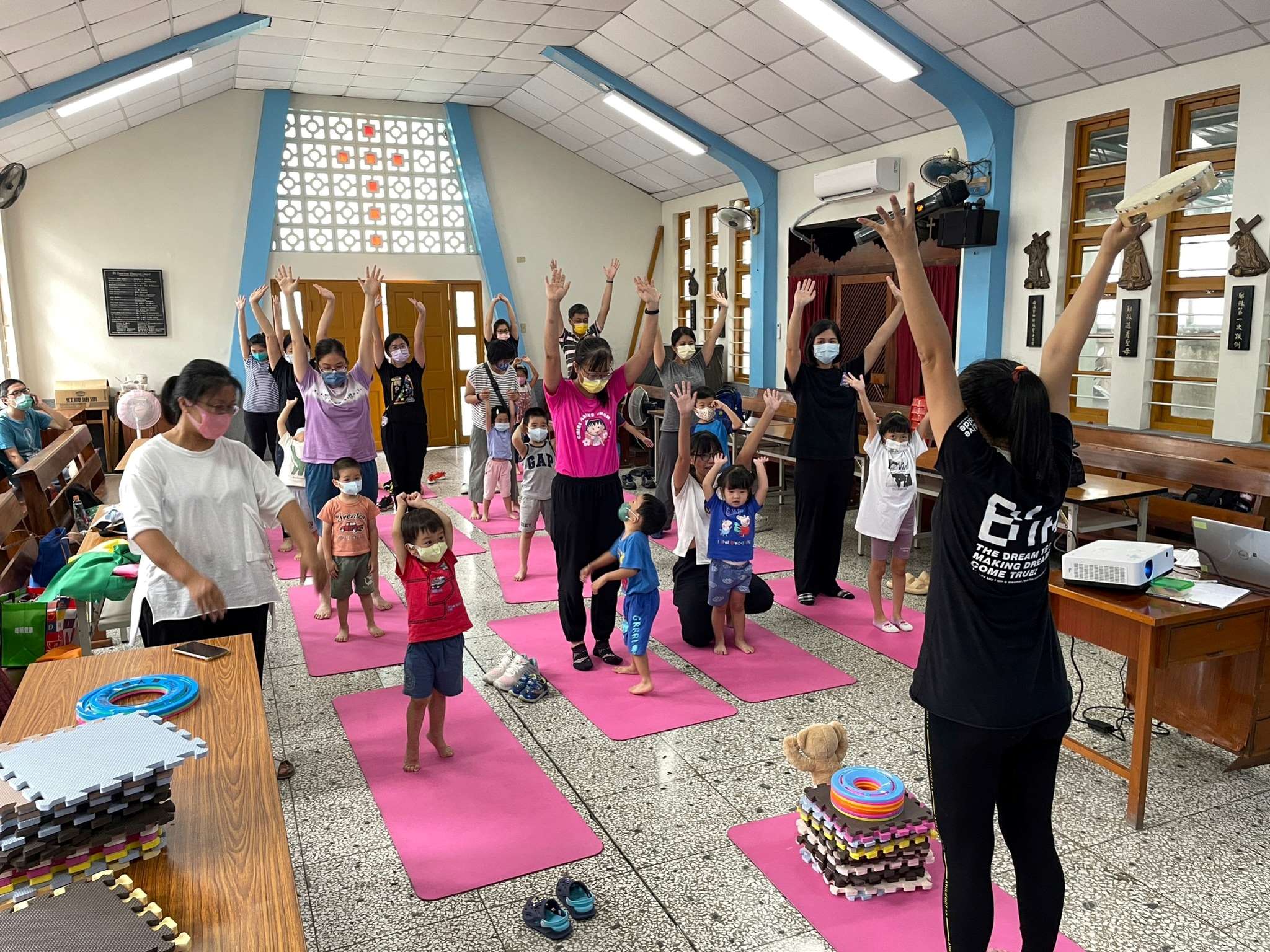 大村（村內一家遊戲屋）－親子瑜珈(標題圖檔)